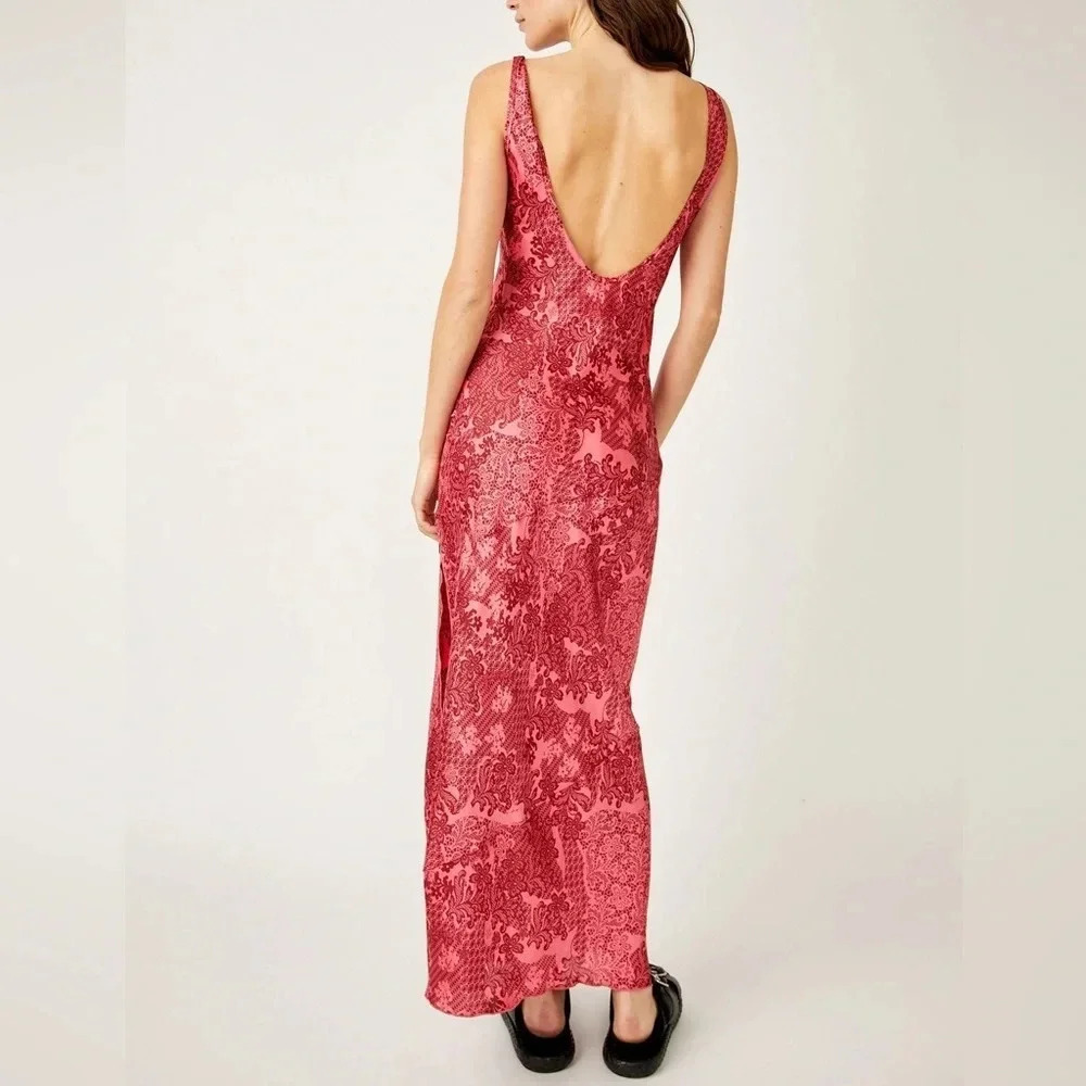 Free People Worth The Wait Bias Slip Dress - Size M - Cherry Red - NWT - Picture 3 of 9